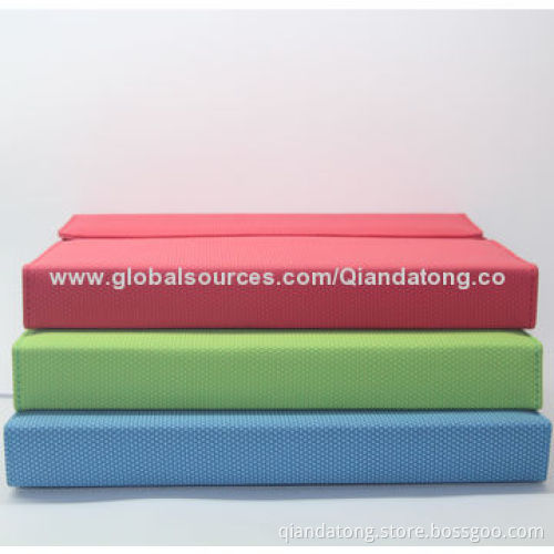 PU Leather Tablet PC Case for iPad 3 with Keyboard, USB Port, Comfortable Texture